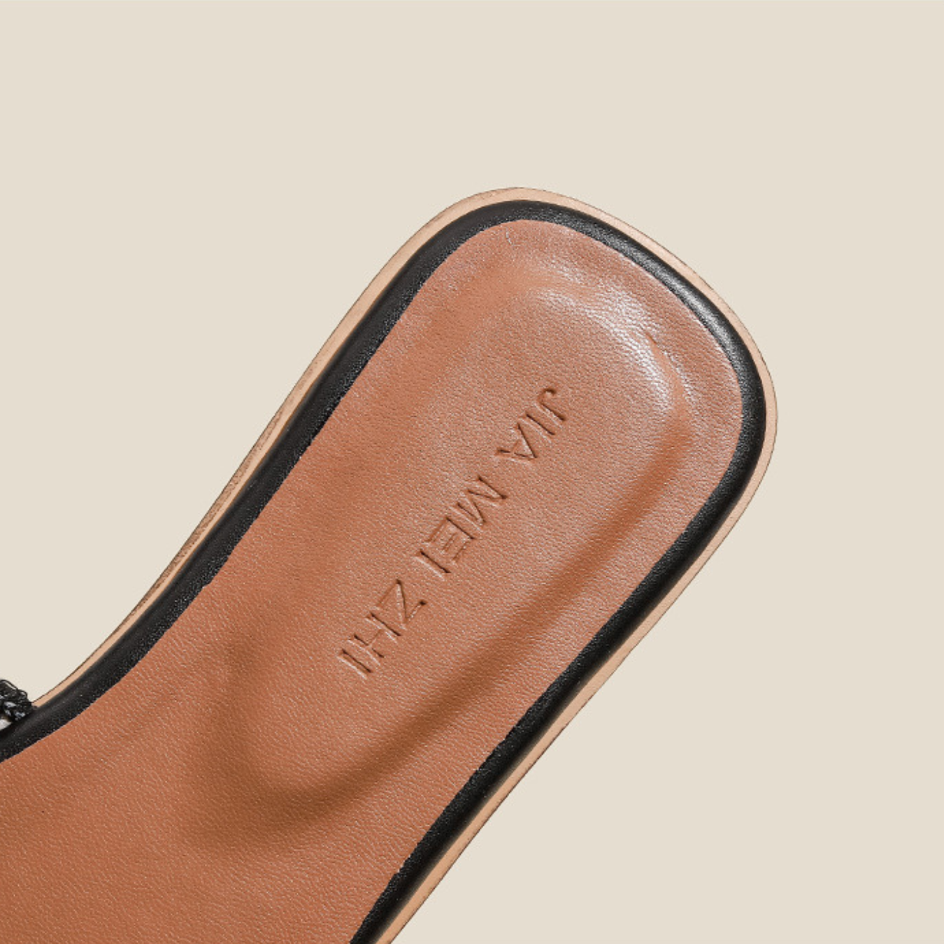 Camille Raphia – Elegant Sandals