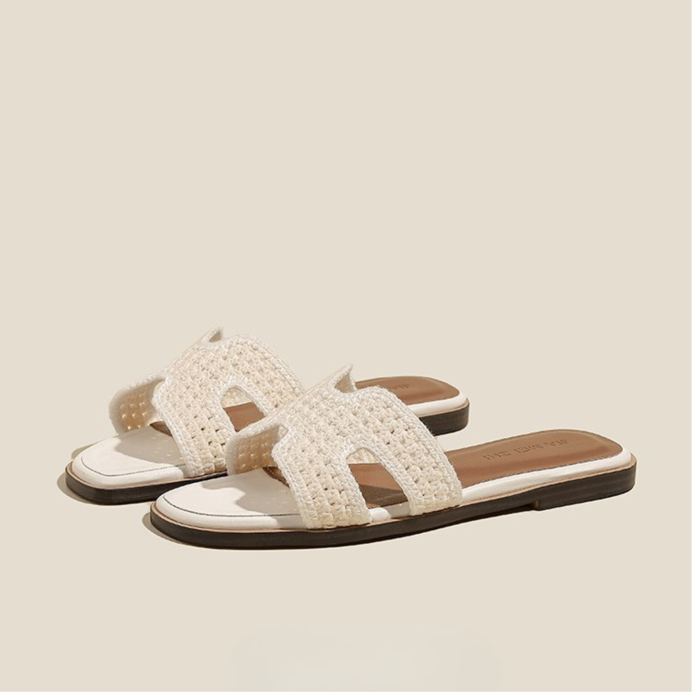 Camille Raphia – Elegant Sandals