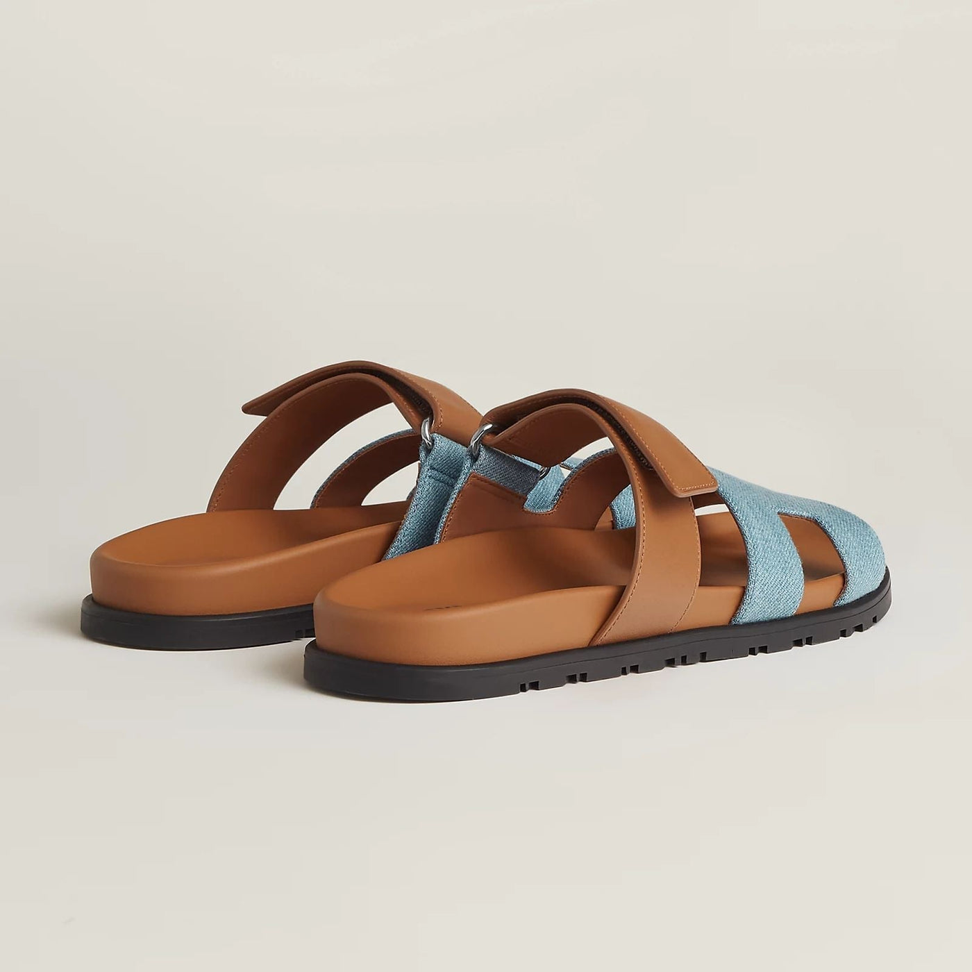 ARIS | ELEGANT SANDALS