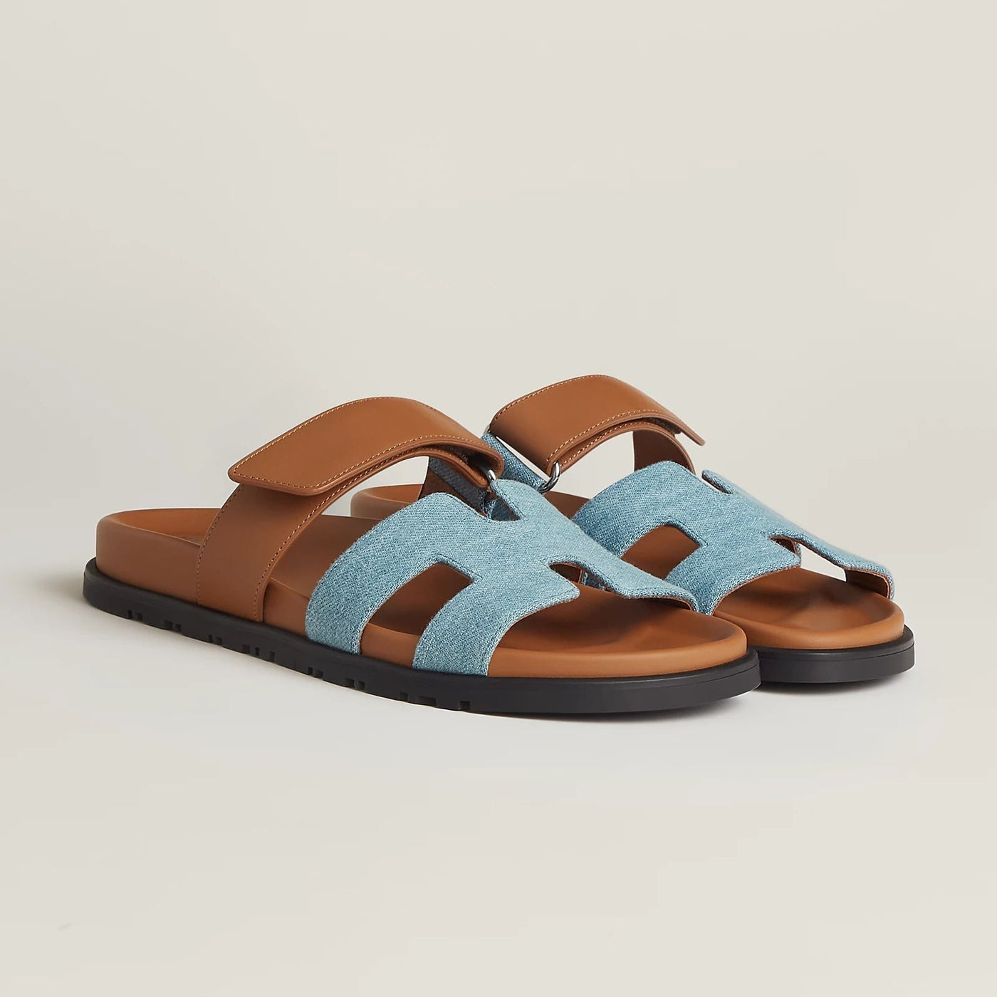 ARIS | ELEGANT SANDALS